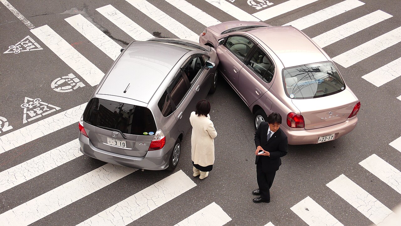 car accident street Bangladesh — প্রতীকী ছবি